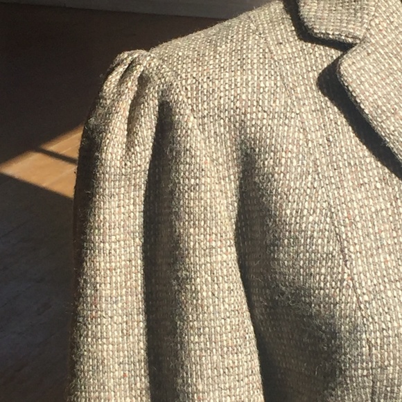 Custom made high waisted tweed vintage cottagecore beige and brown jacket - Picture 4 of 11